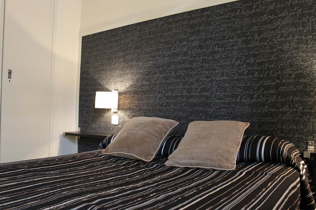 Sweet Bcn Apartments Βαρκελώνη Δωμάτιο φωτογραφία