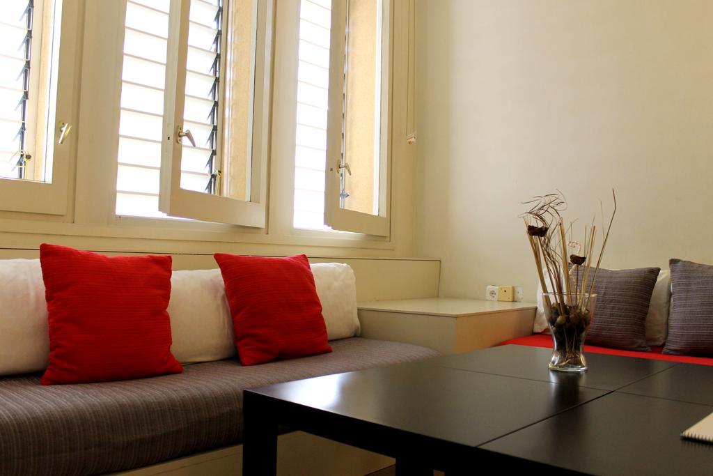 Sweet Bcn Apartments Βαρκελώνη Δωμάτιο φωτογραφία