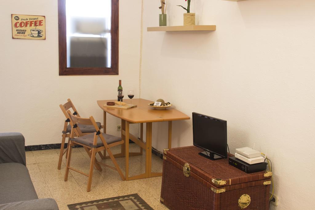 Sweet Bcn Apartments Βαρκελώνη Δωμάτιο φωτογραφία